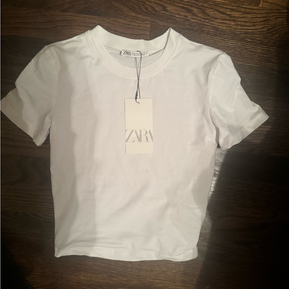 Zara Crisp White Tee - Picture 1 of 1